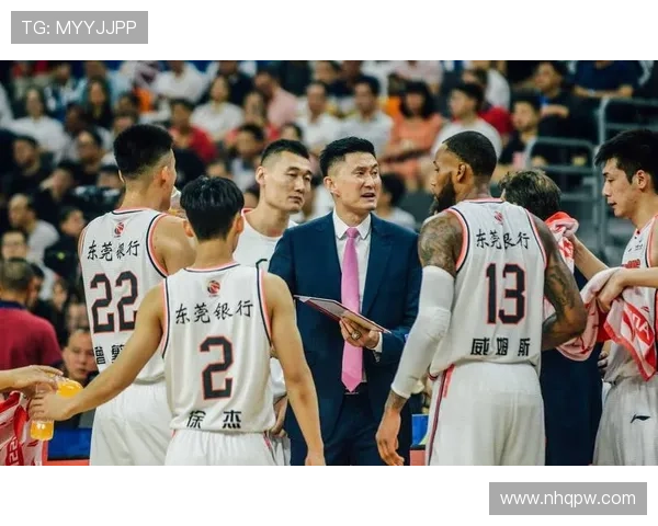 李国旭送别离队球员祝福未来顺利 李国旭送别离队球员祝福未来顺利